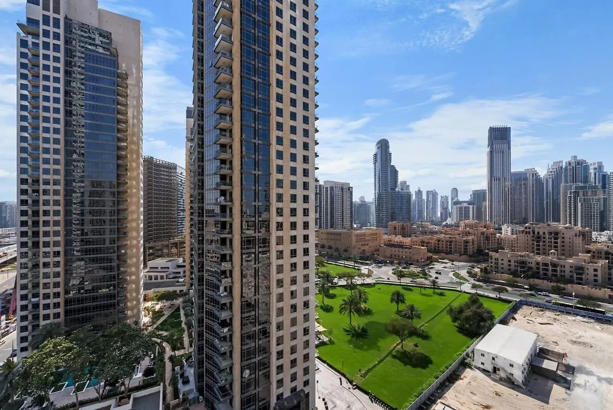 Appartamento Magnificent - New Studio With An Iconic Burj Khalifa View Dubai