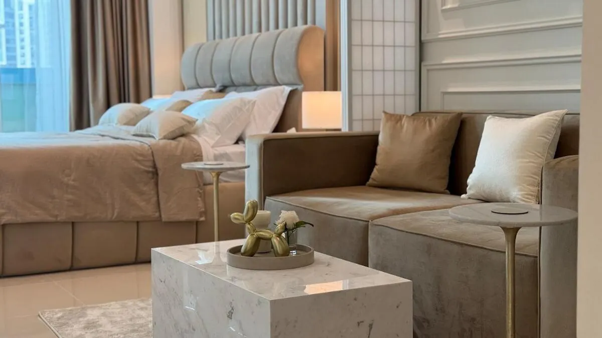 Magnificent - New Studio With An Iconic Burj Khalifa View Ντουμπάι 0*,